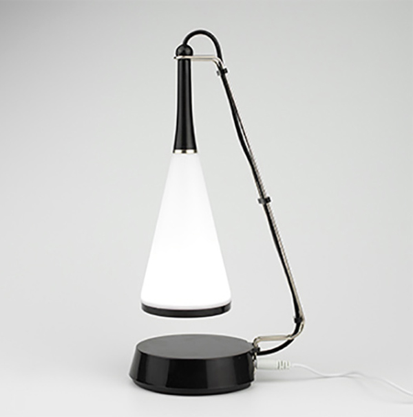 Modern Lamp 复古煤油灯 内置蓝牙音箱